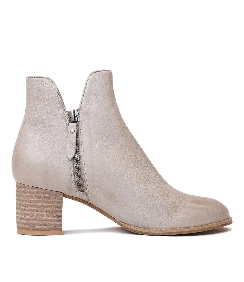 Shiannely Smoke Leather Ankle Boots