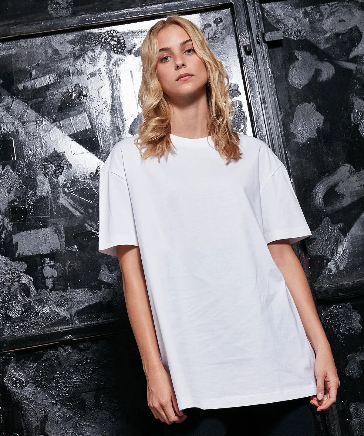 Womens oversized boyfriend tee | Dark Shadow