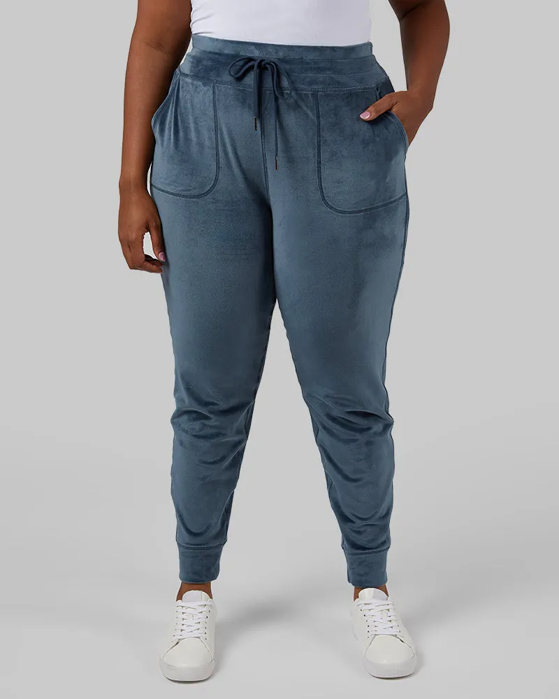 WOMEN'S SOFT VELOUR JOGGER